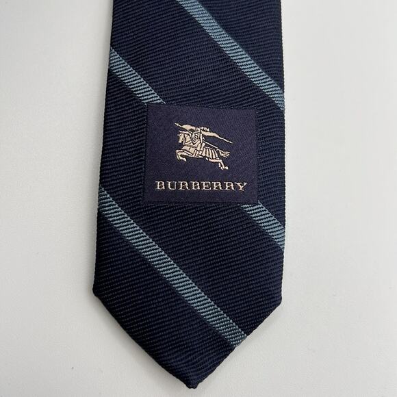 Burberry Neck Tie - Picture 5 of 6
